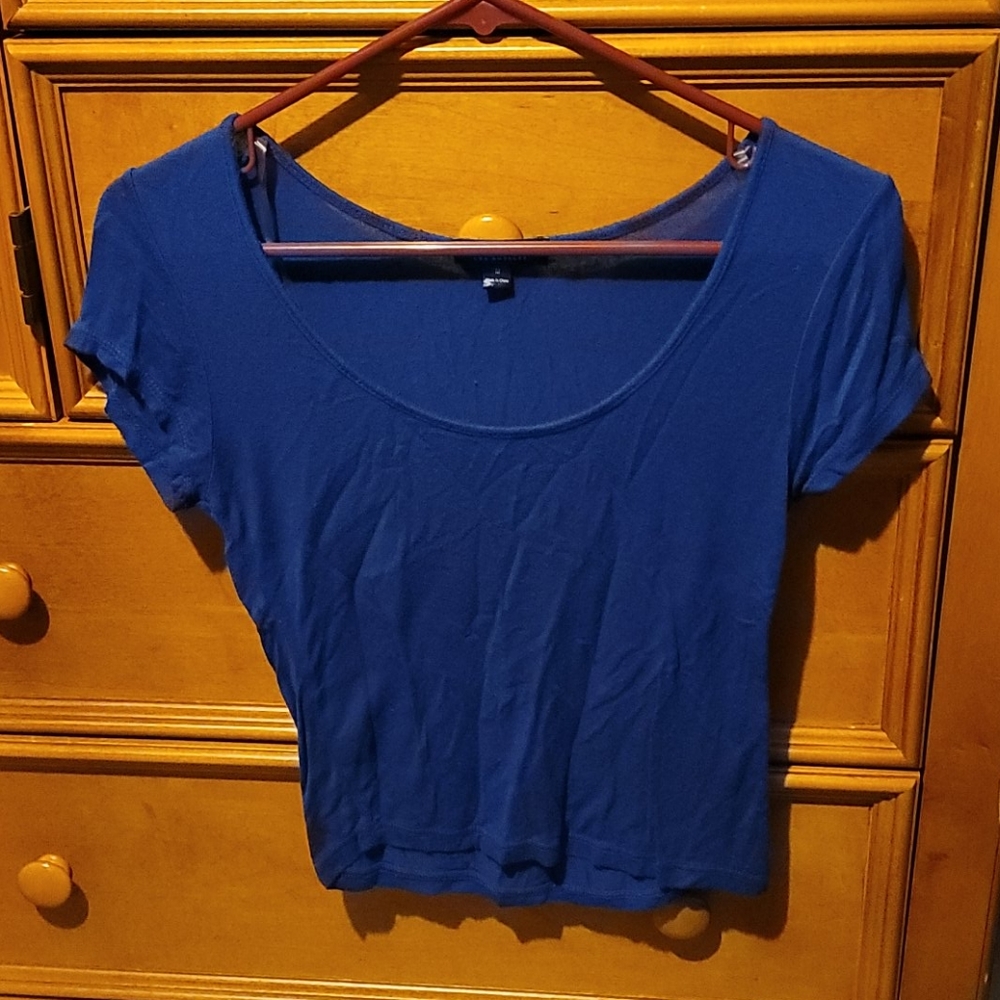 Womens cropped shirt
